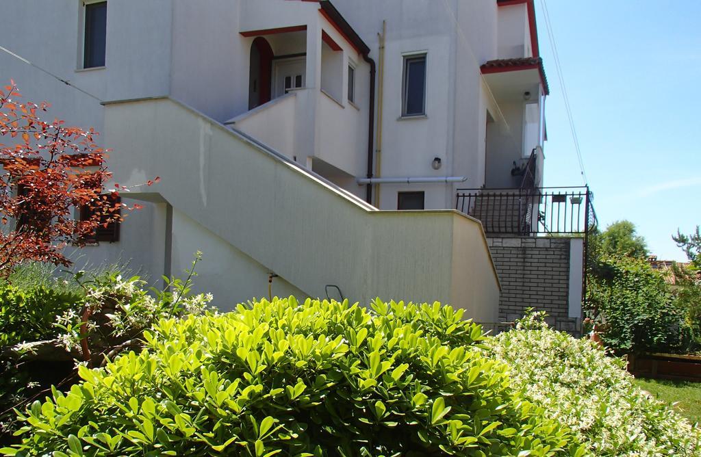 Apartment Eni Rovinj Quarto foto